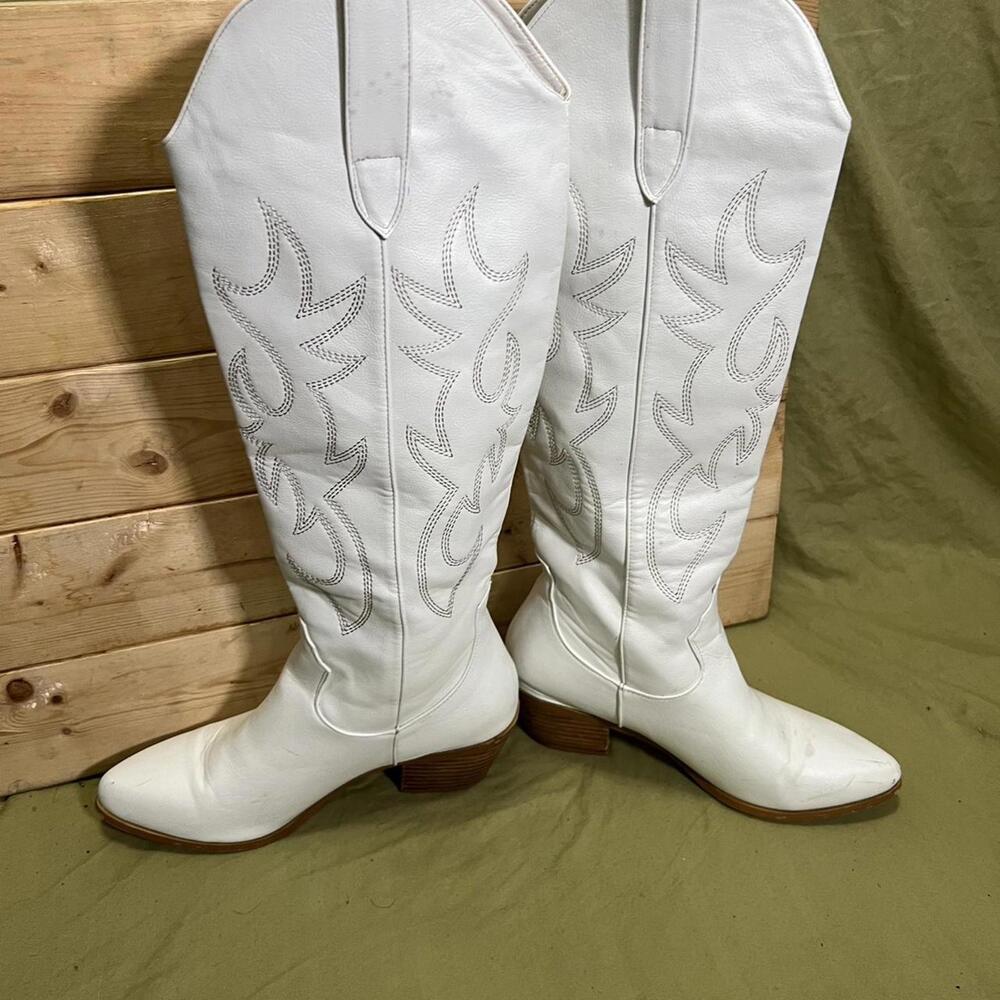 White Faux Leather Western Knee High Cowboy Boots Womens Size 8 - Picture 4 of 8